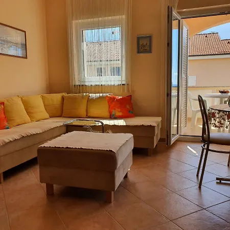 Apartments Coral Novalja Exterior photo