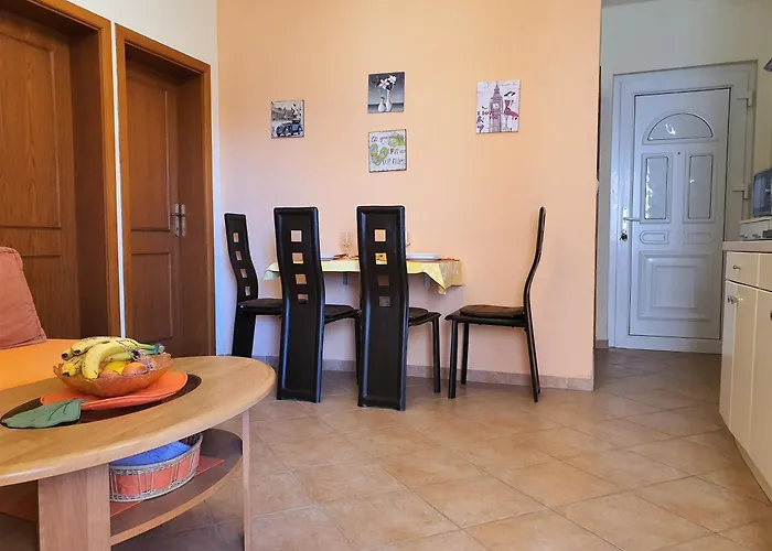 Apartments Coral Novalja